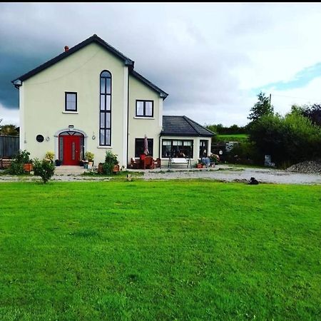 Shadowvale E34X773 Bed & Breakfast Tipperary Exterior photo